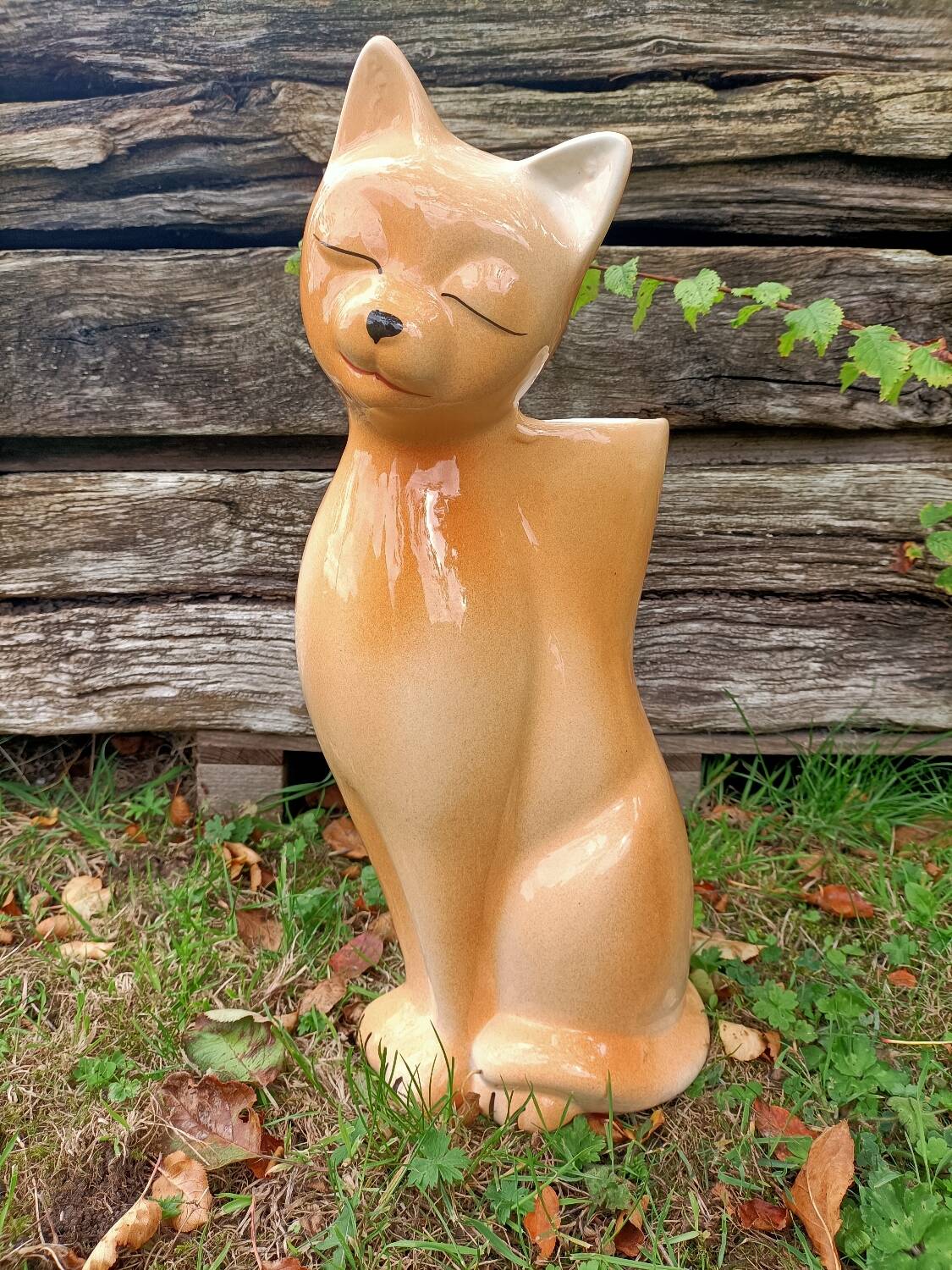 Ceramic cat umbrella stand