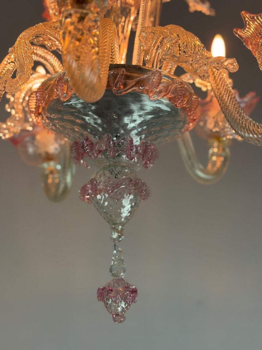 Small Venetian chandelier in colorless and red Murano glass, circa 1950