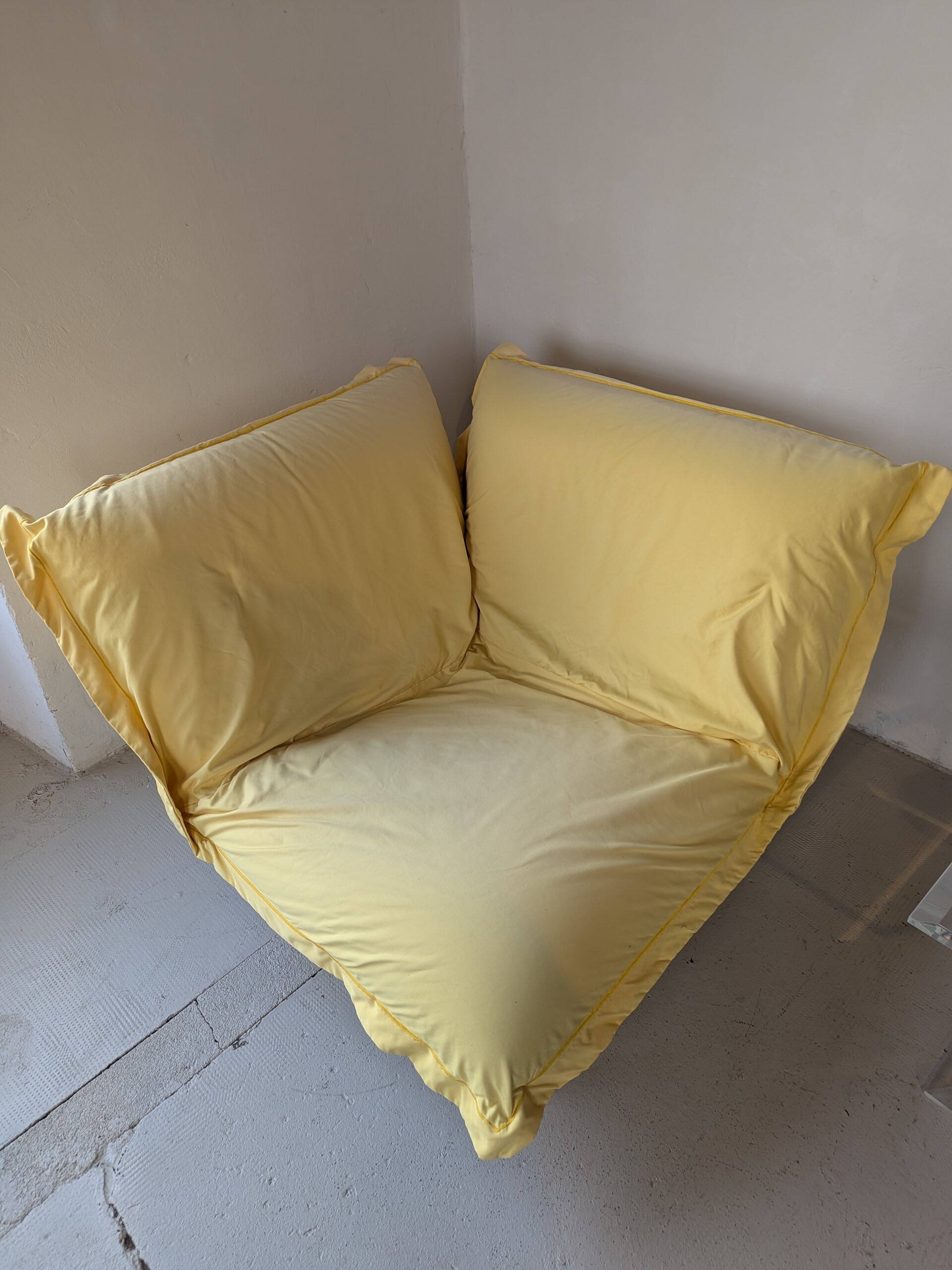 Cuddly corner armchair by Pascal Mourgue for Cinna