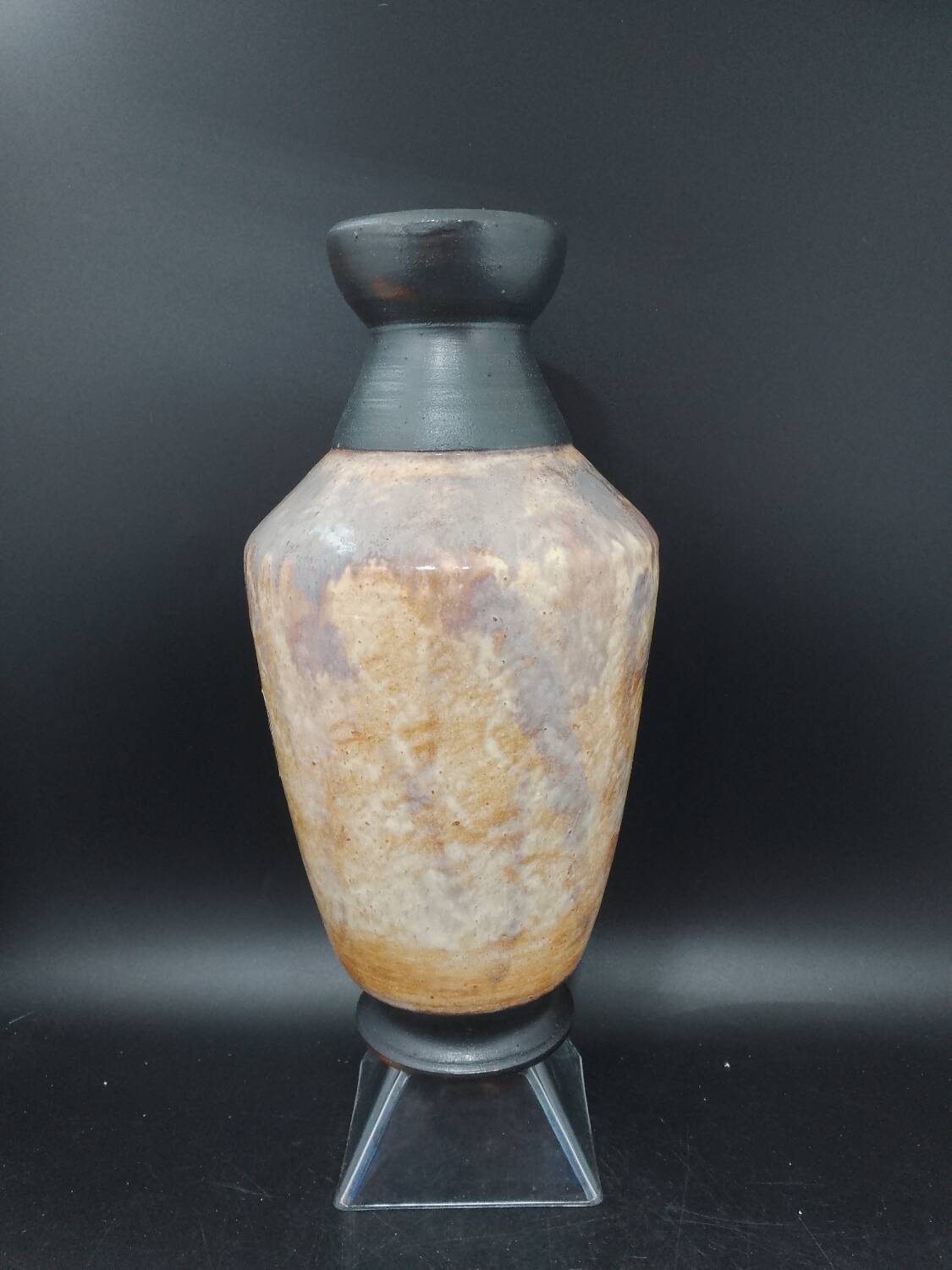 Large stoneware vase from Bouffioulx signed Losson, Hand-turned 1960