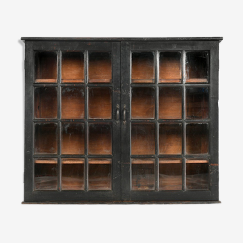 4-storey wooden window