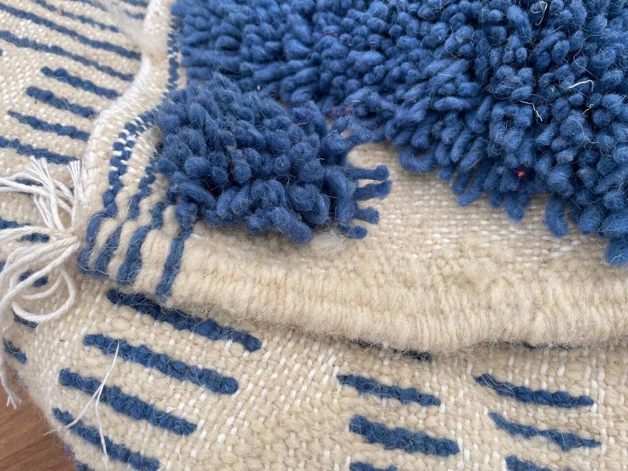 Handmade Berber rug in wool 2.5 x 1.5 m