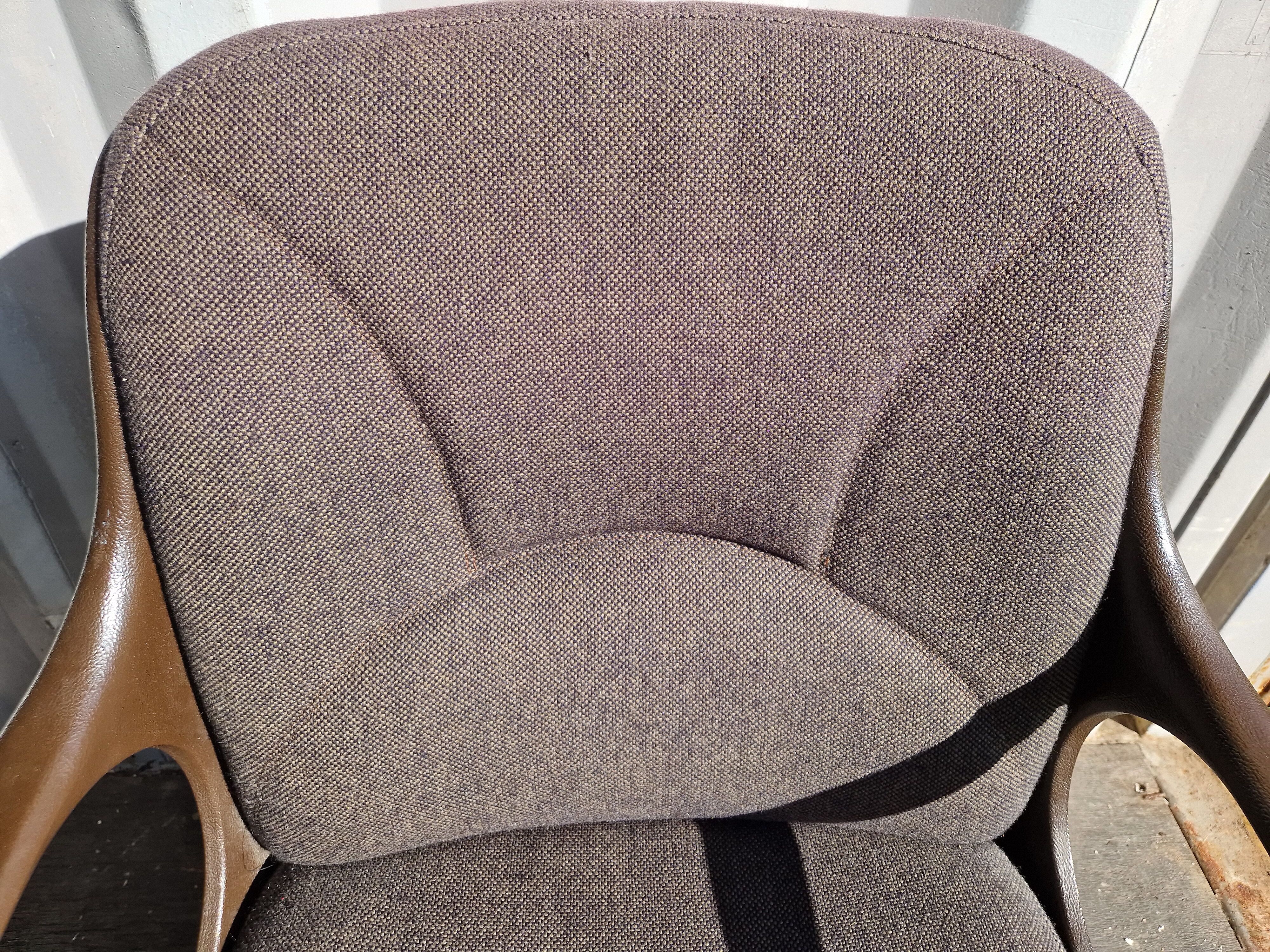 Drabert 1979 swivel office chair