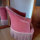Pink velvet toad armchair