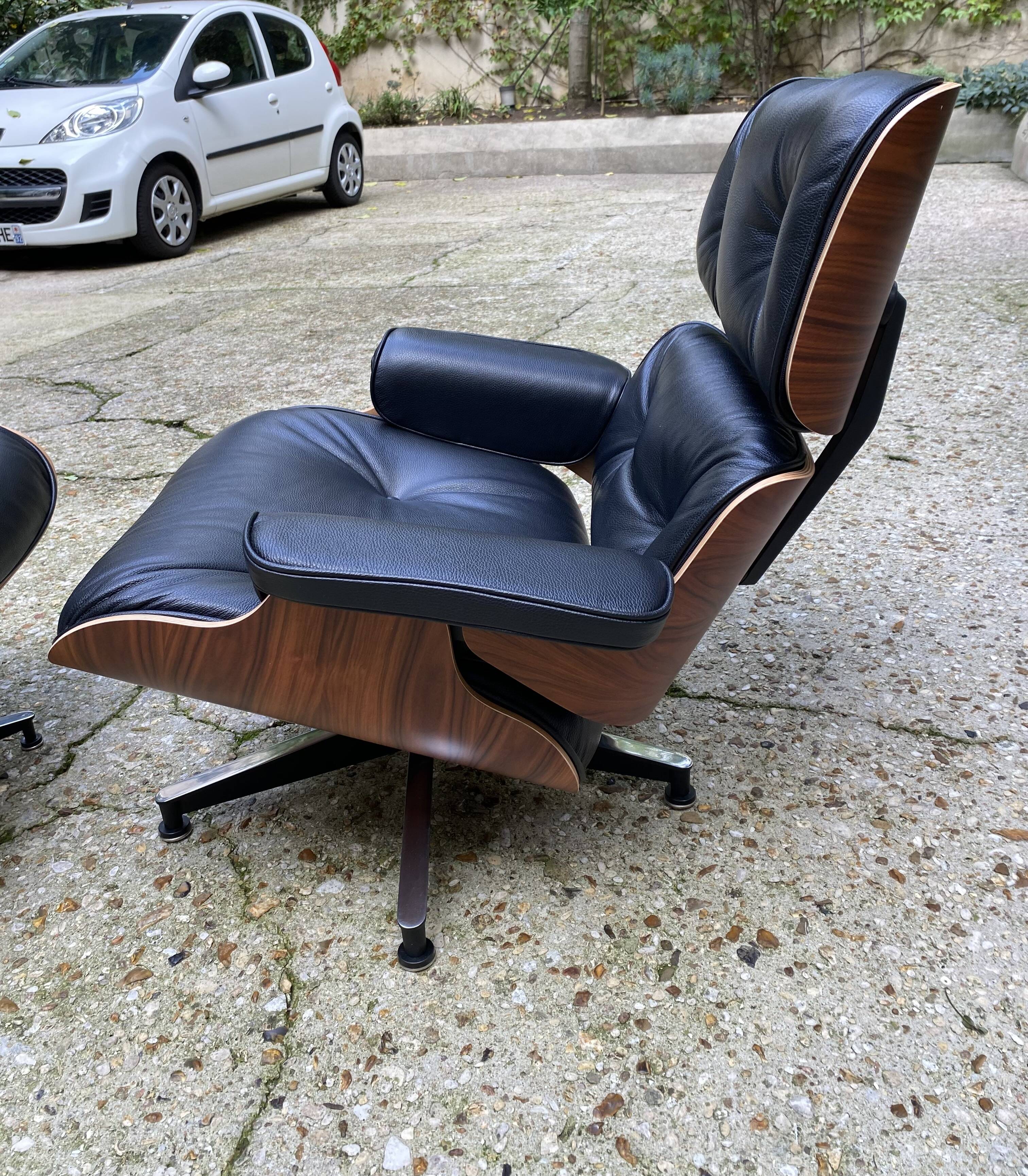 Charles Eames lounge chair - Herman Miller edition