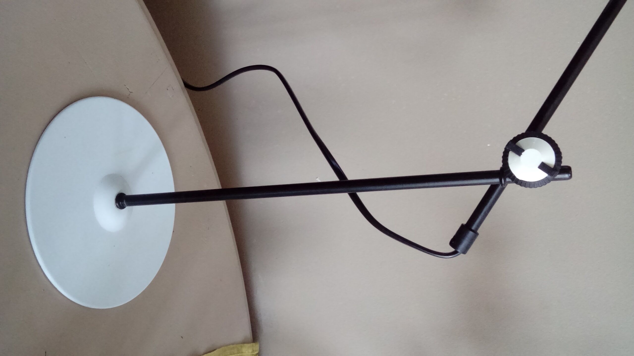 Light Italian vintage