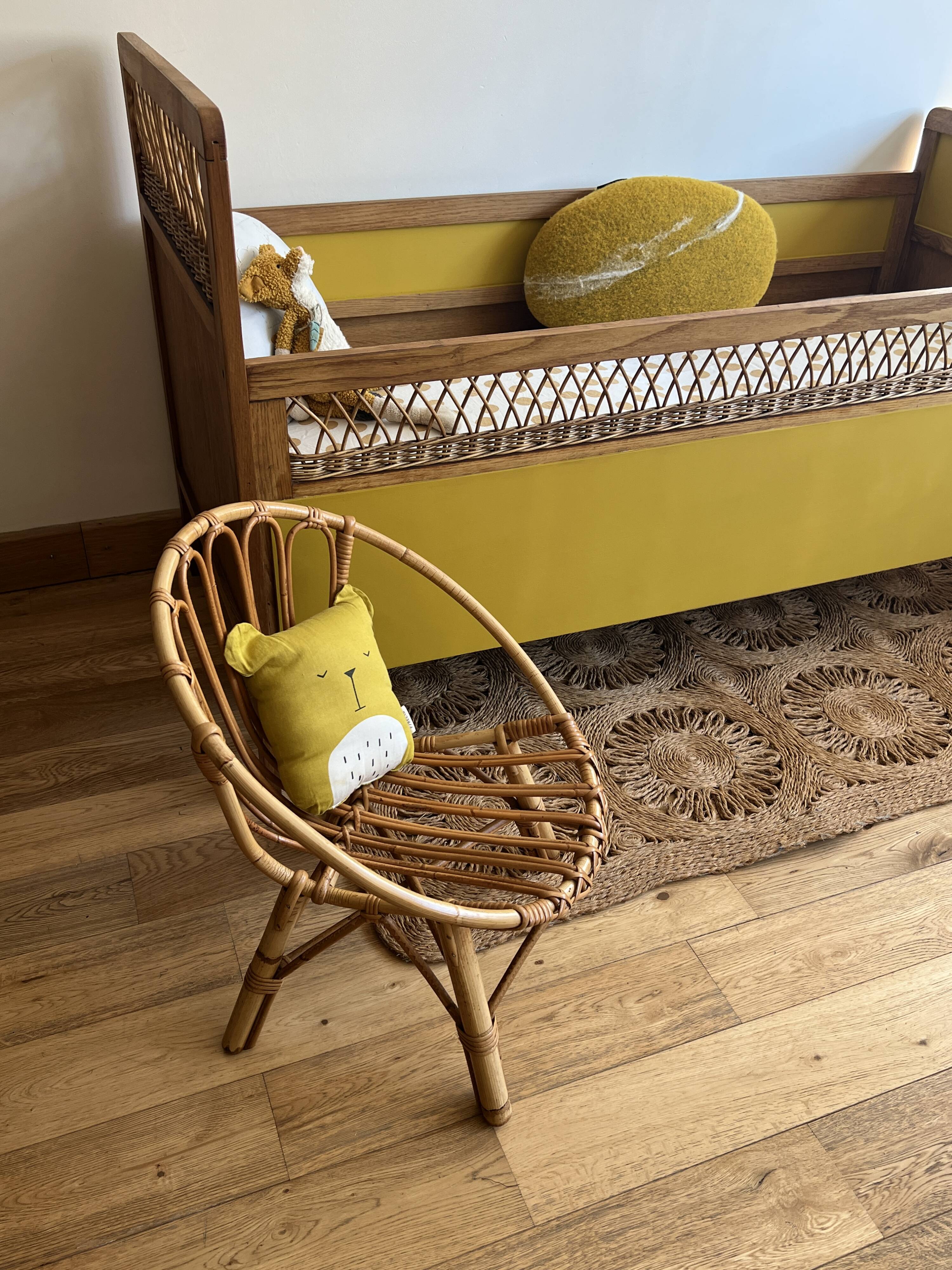 Vintage rattan and wood baby bed
