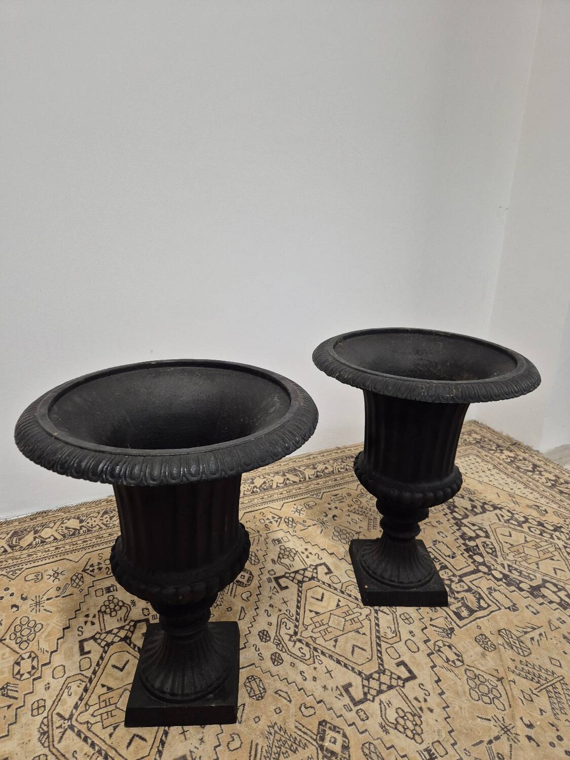 Pair of Medici cast iron vases from Maison Bourgeoise