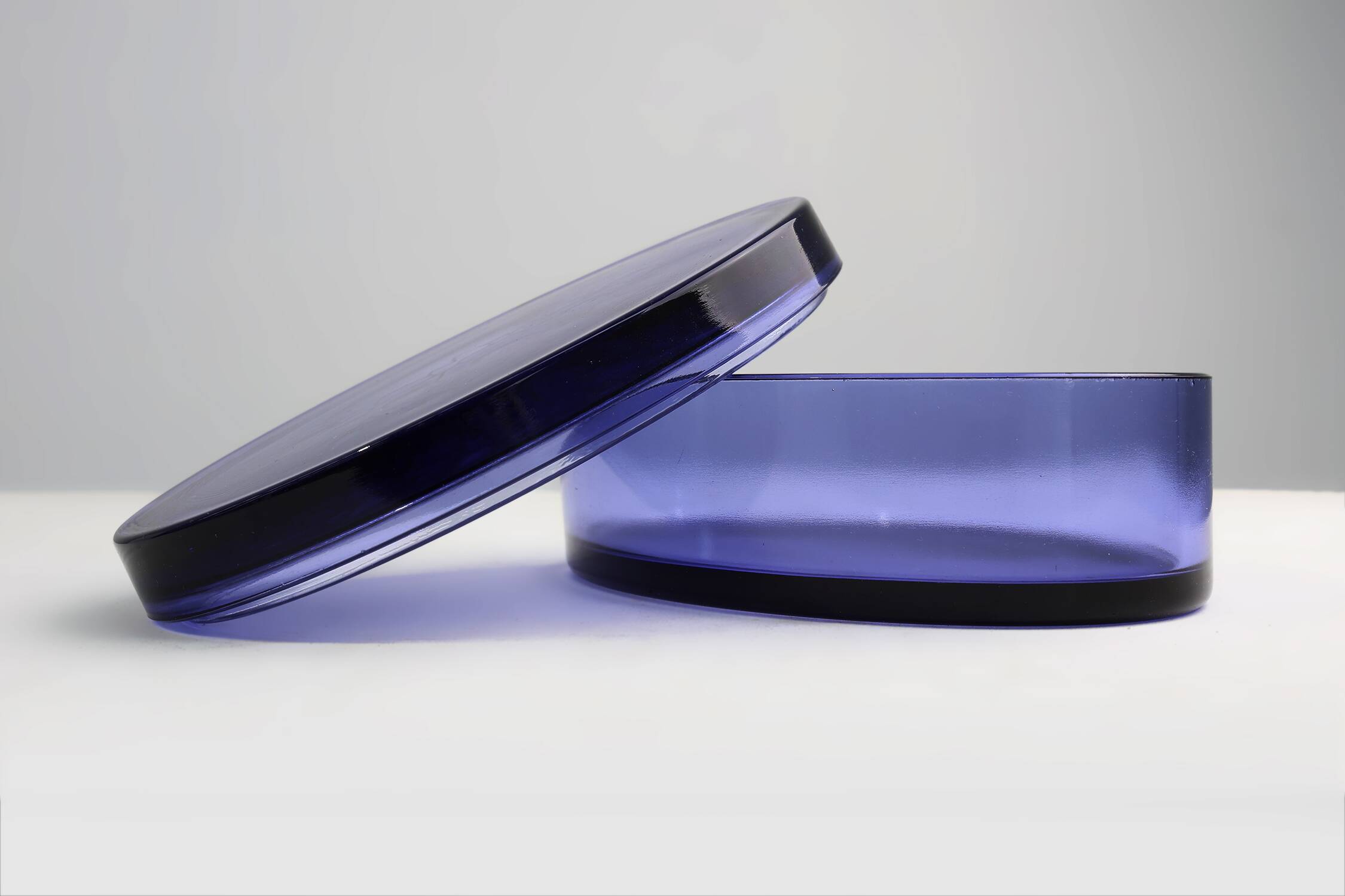 Blue glass Val-Saint-Lambert Vide-Poche, Belgium ca. 1900