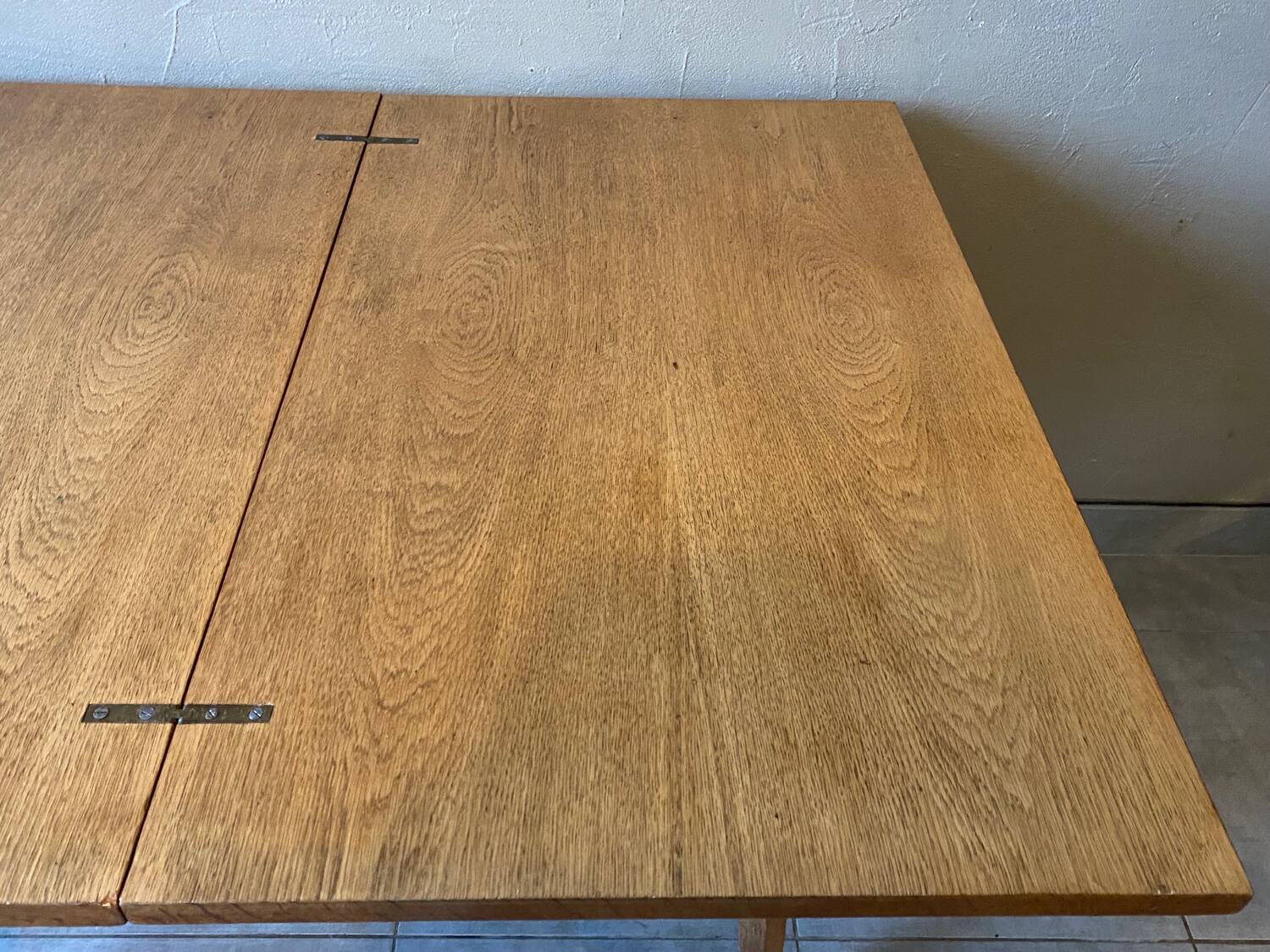 Vintage wooden portfolio table