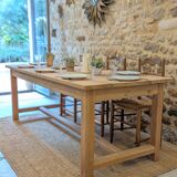 Farm table