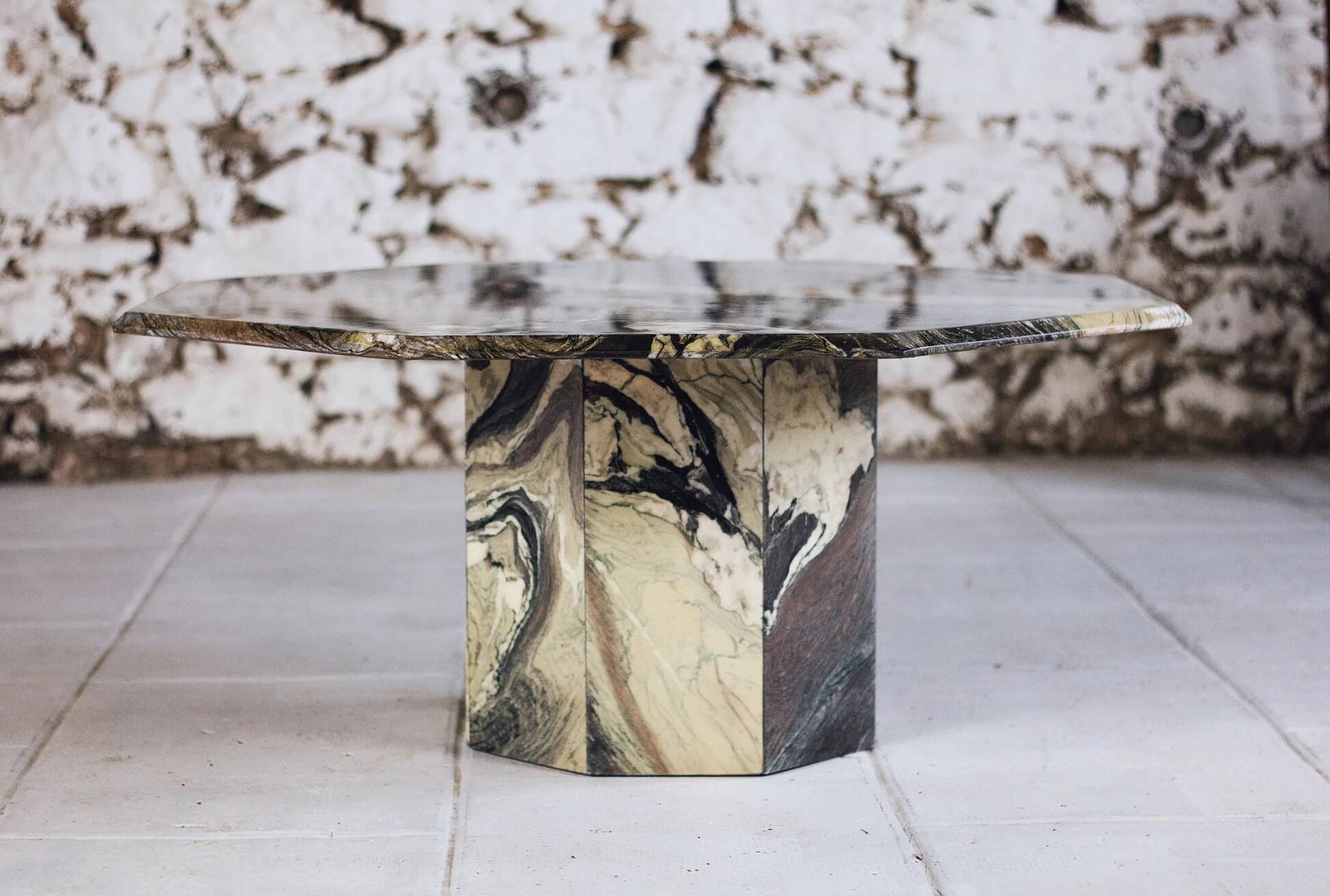 Octagonal coffee table in Cipollino Italian marble, 1980