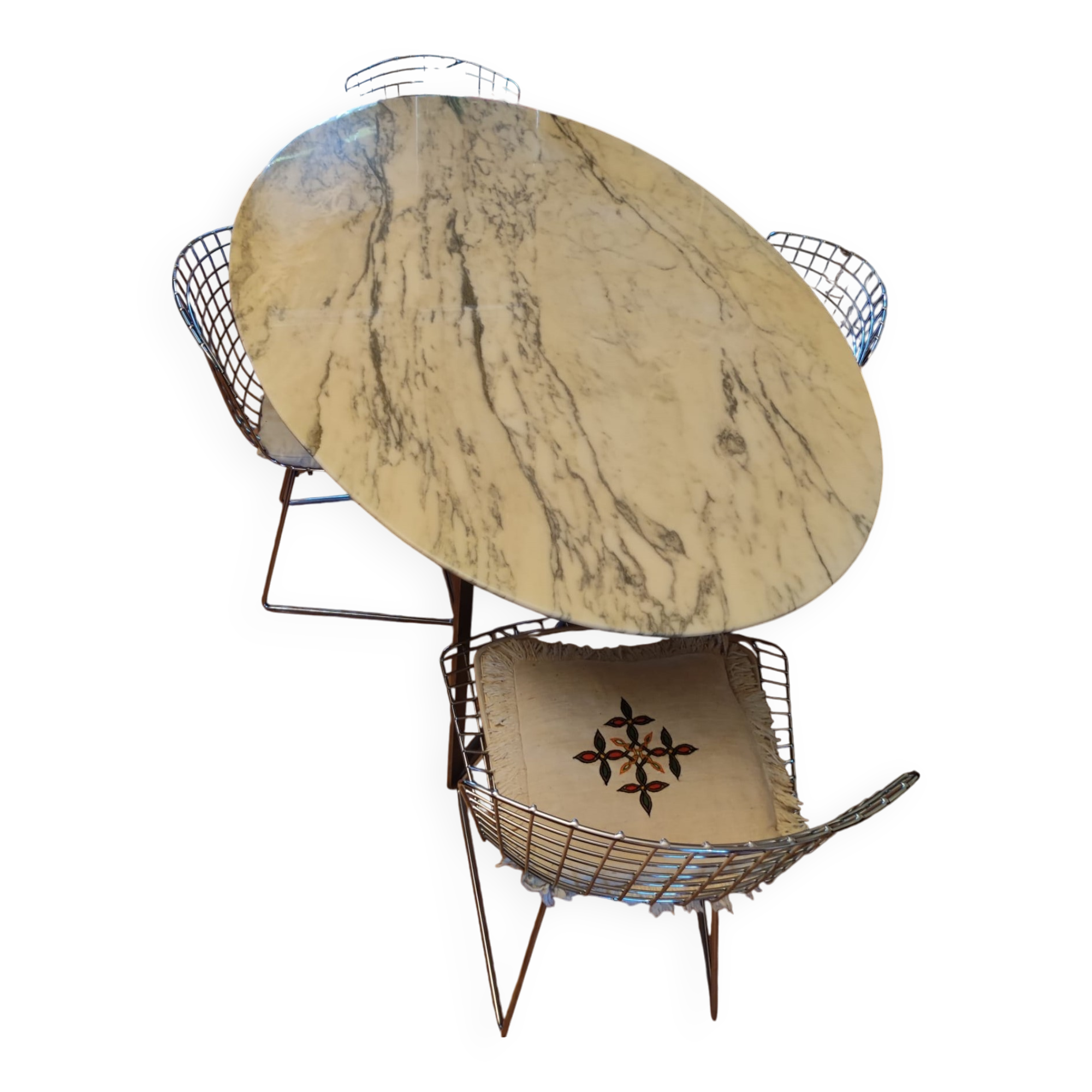 Very beautiful marble table with aluminum legs signed Venture