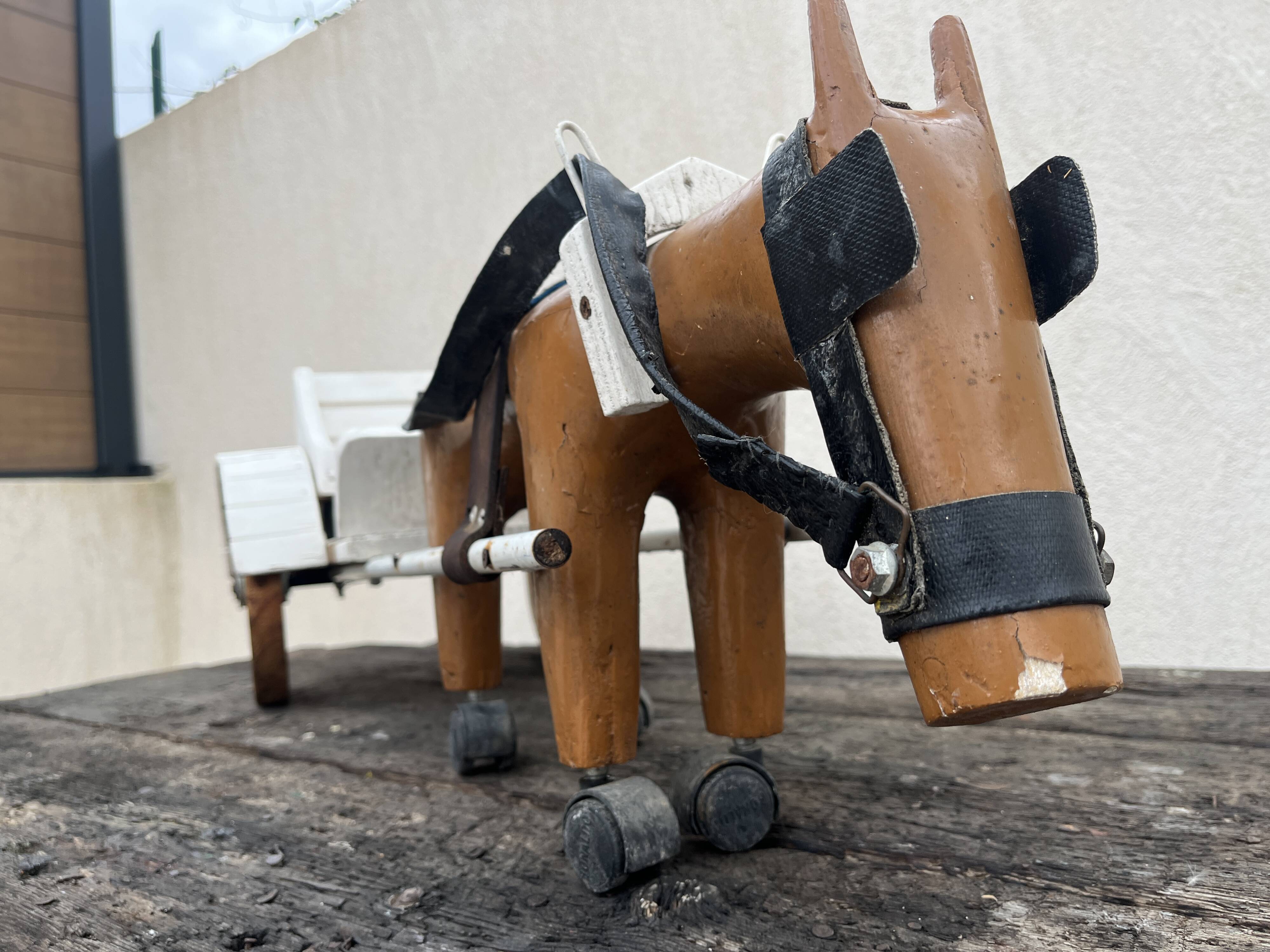 wooden horse cart toy from the 60s