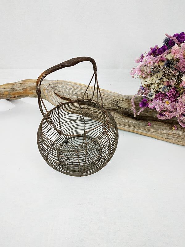 Wire salad spinner basket