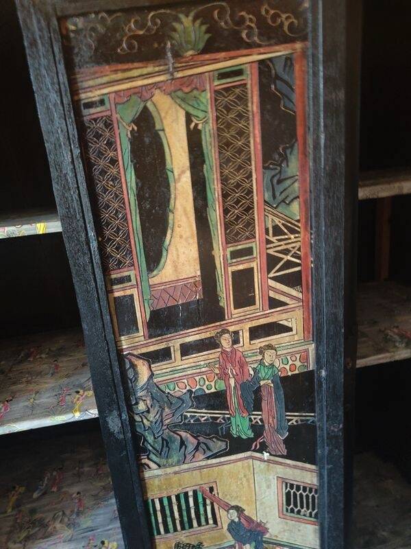 Chinese furniture in black lacquer