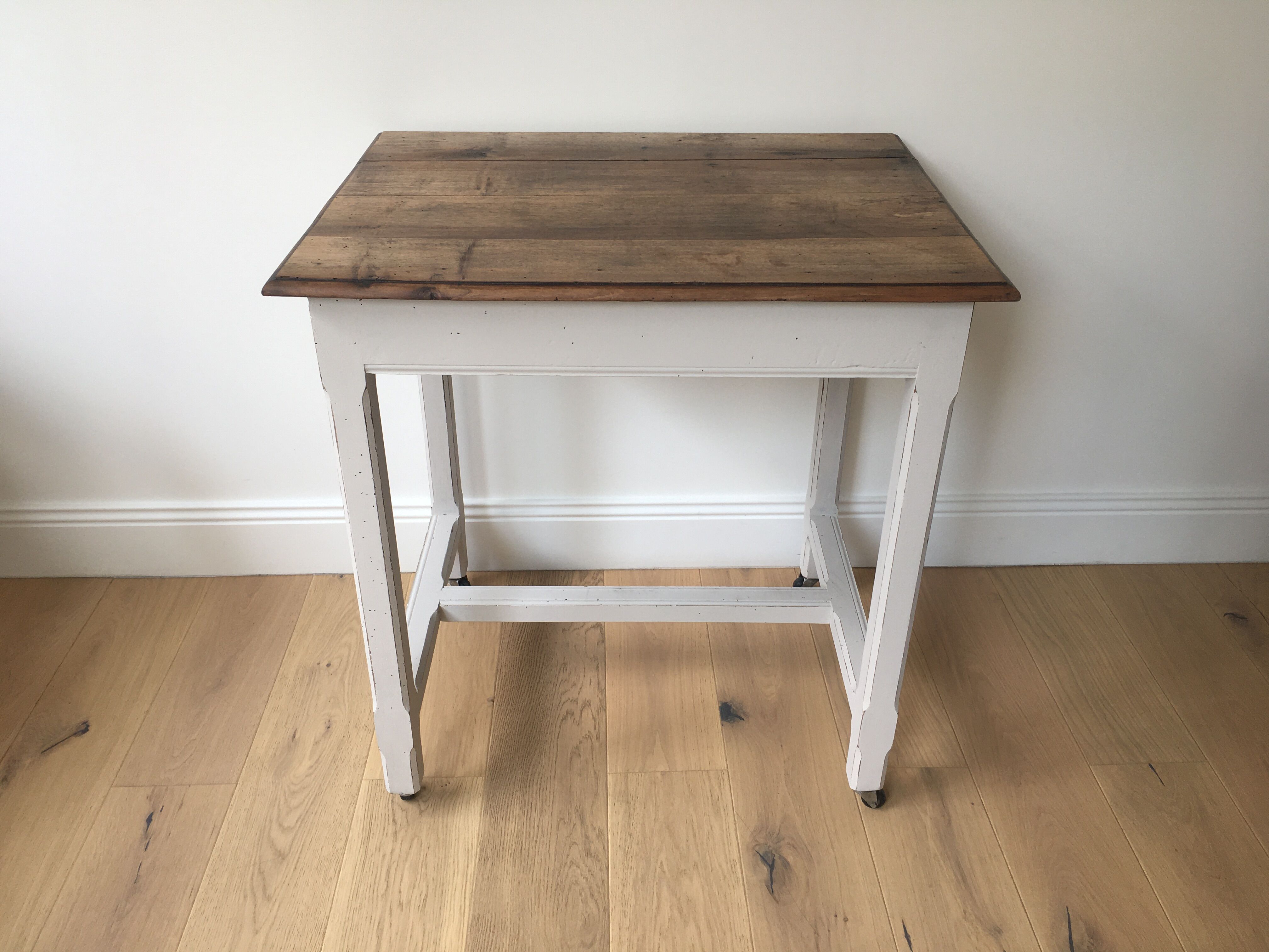 Vintage solid wood service