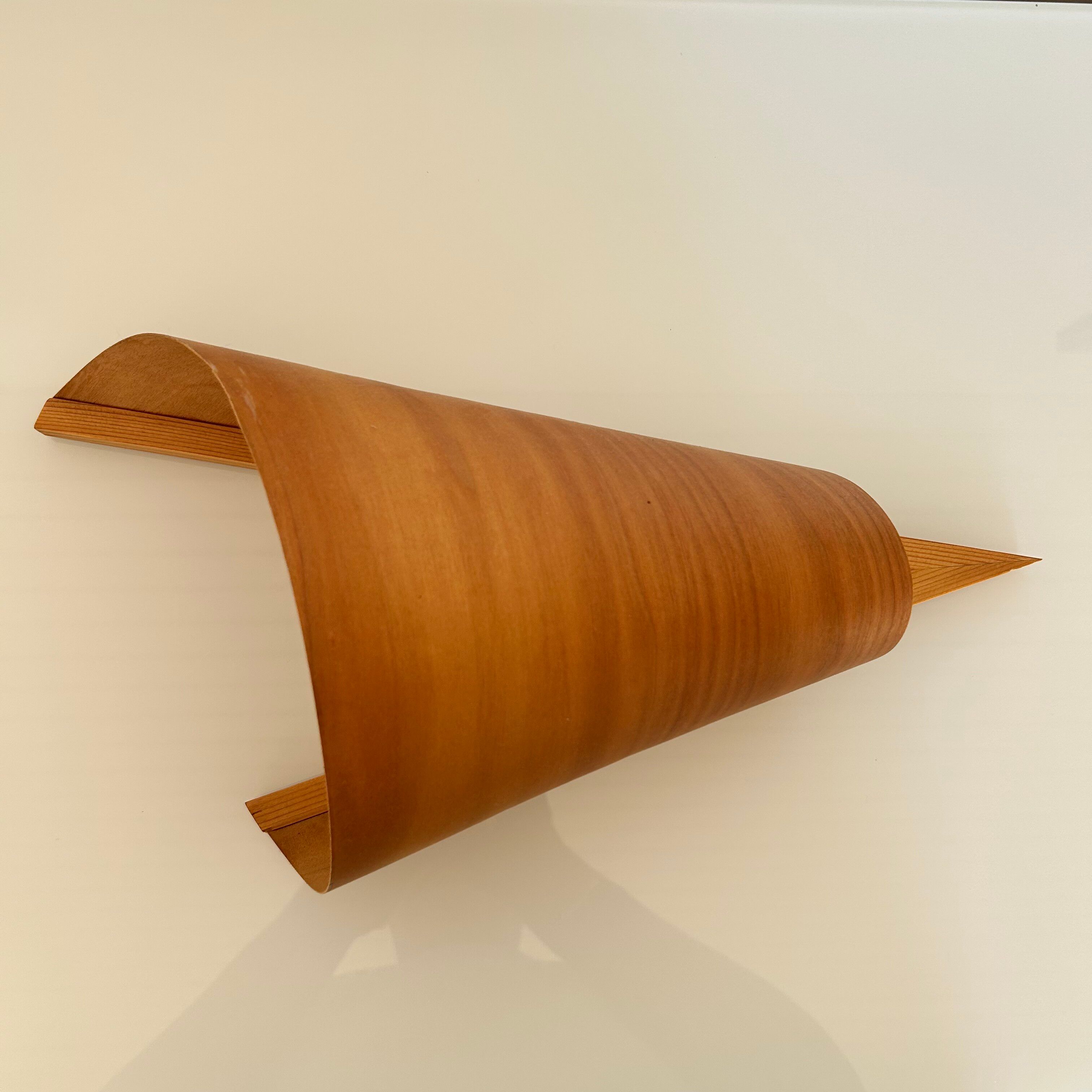 Pine slat wall lamp