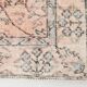 Tapis turc vintage à fleurs rose délavé et beige 5x8, 143x248 cm