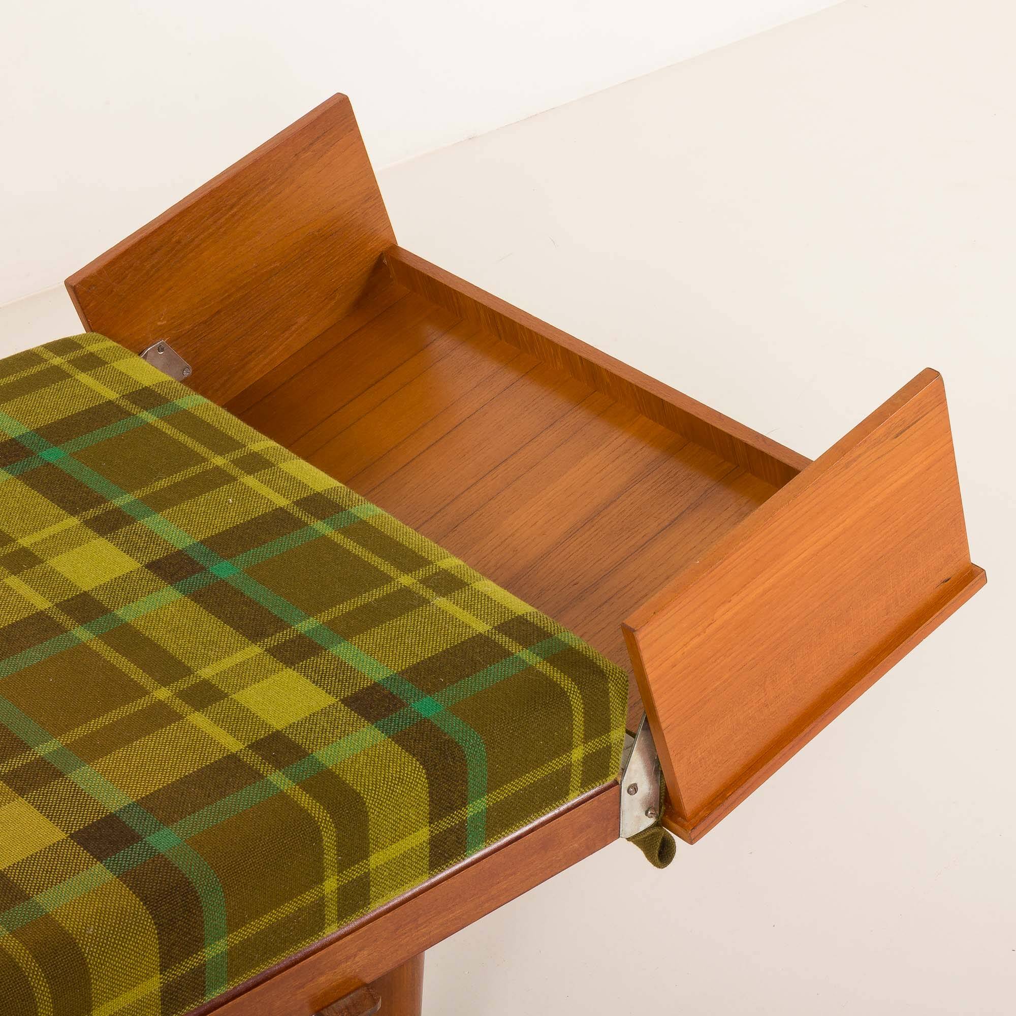 Scandinavian Svane daybed by Igmar Relling, Norway, 1970s