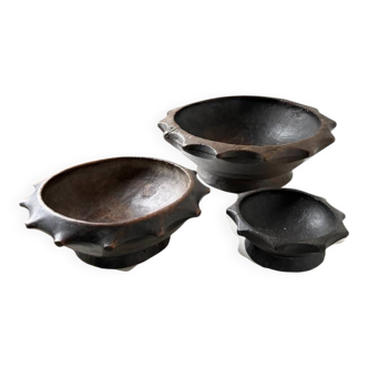 Brutalist wooden dishes, Savoyard popular art.