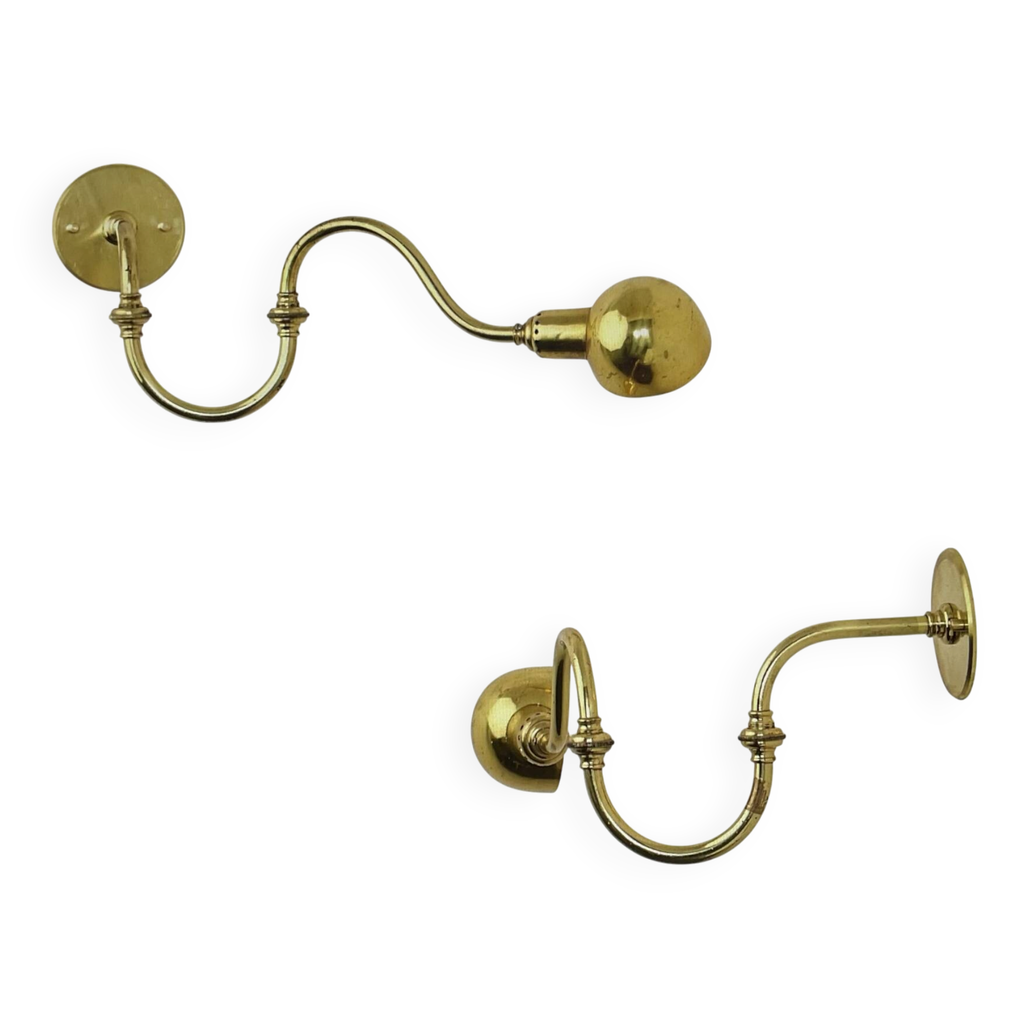 Pair of wall lights by Luigi Caccia Dominioni for Azucena.