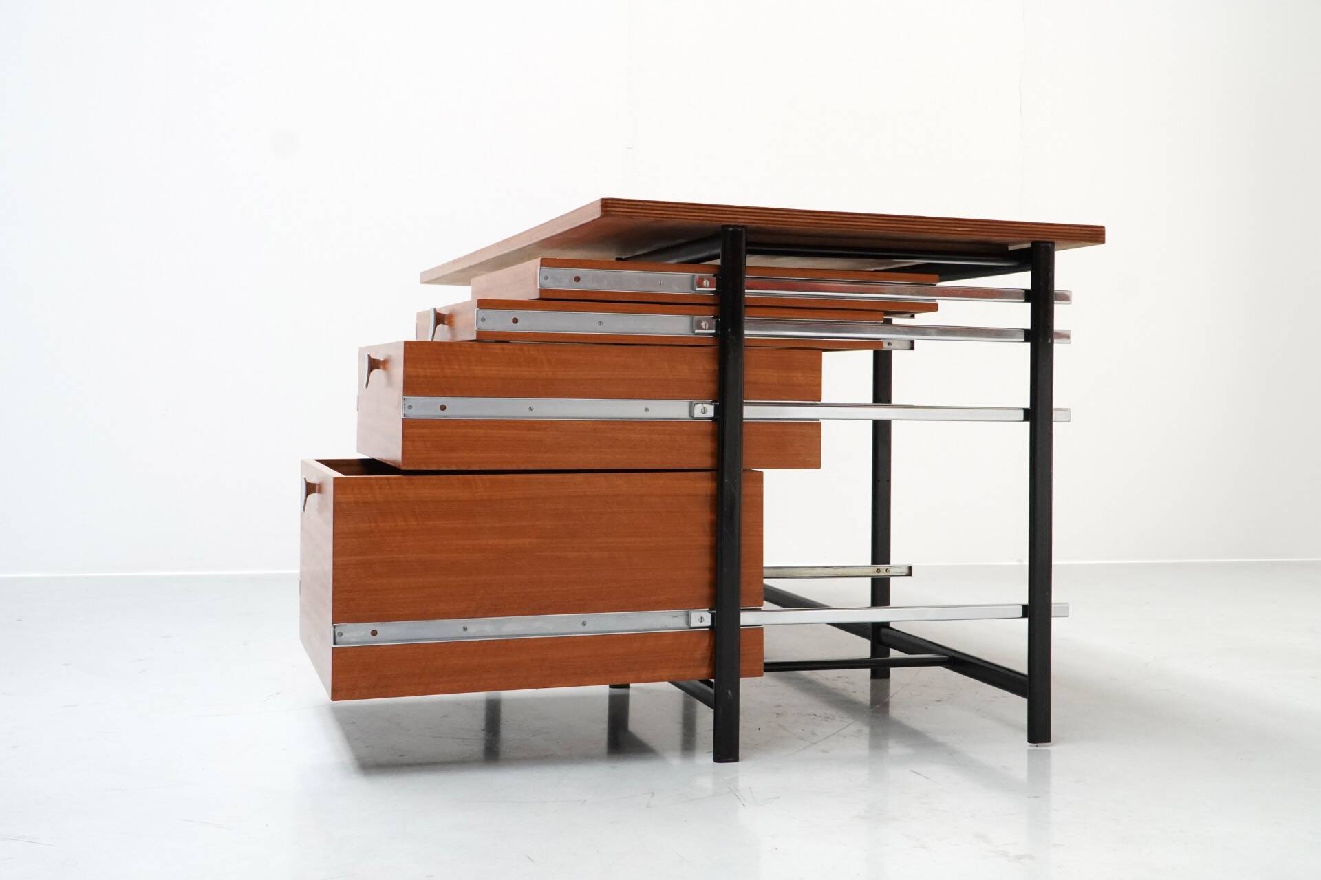 Jules Wabbes, Writing Desk for Mobilier Universel