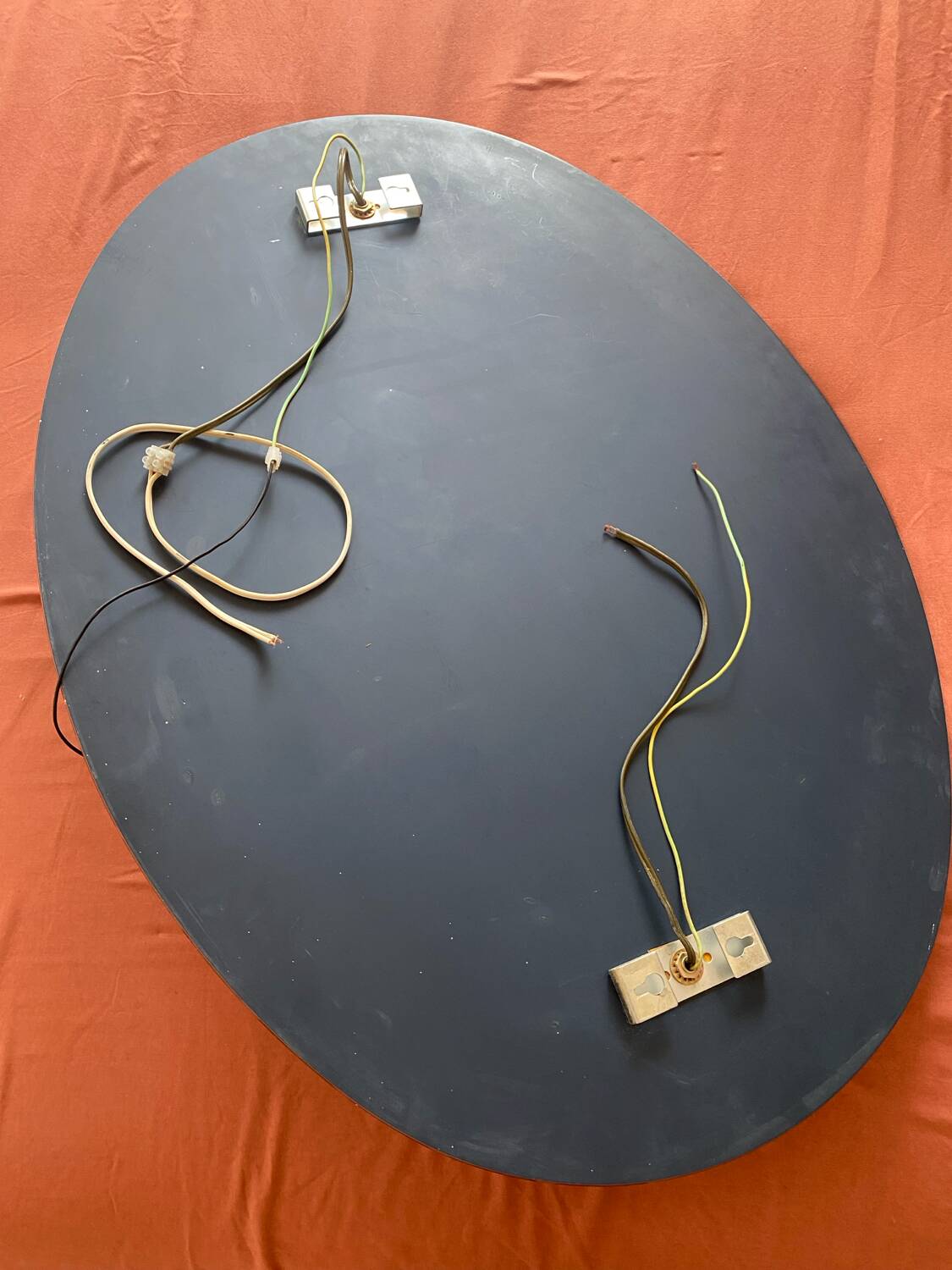 Miroir de salle de bain étagère et lampes