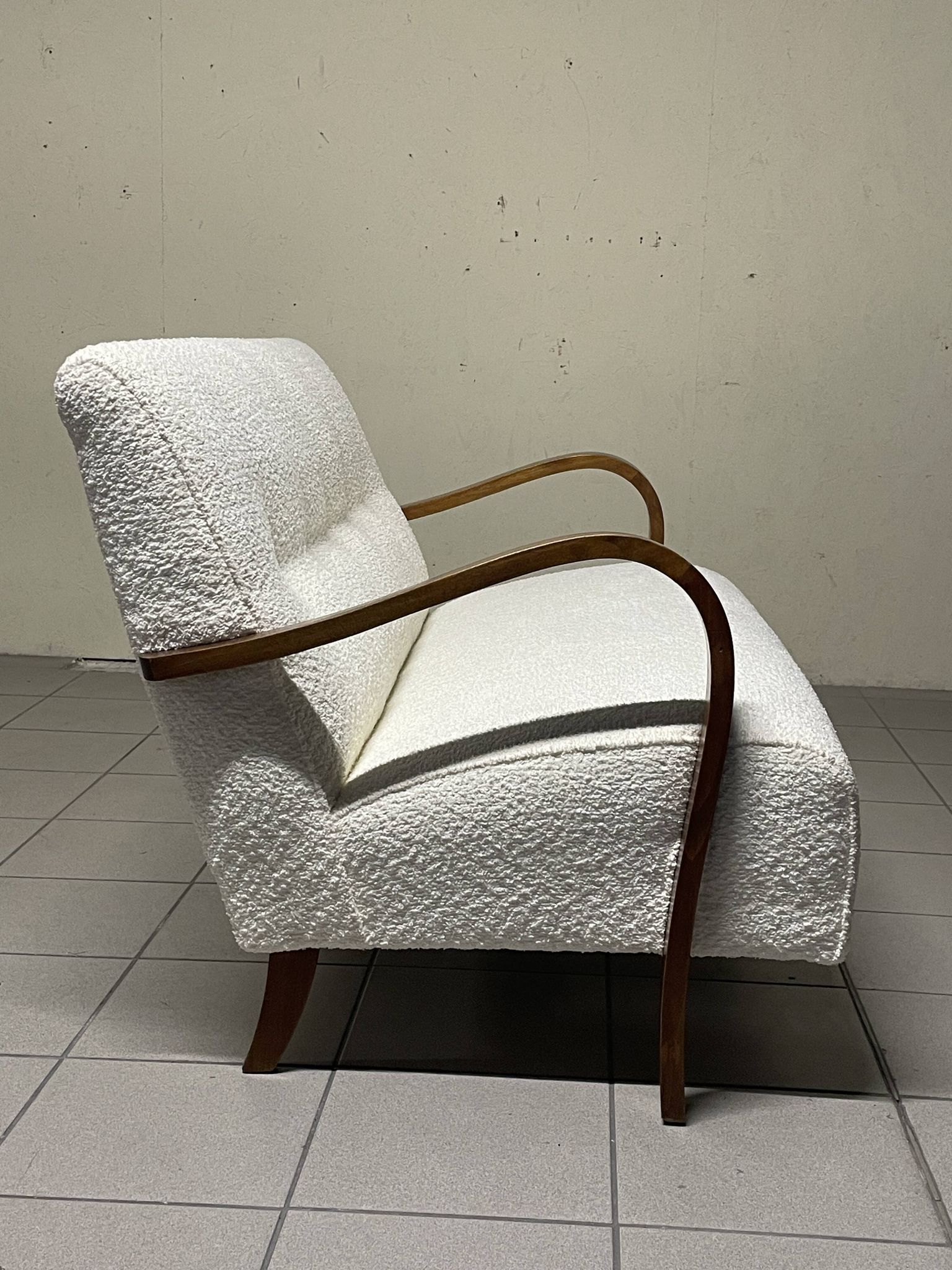 1940s Sofa in Wood and Boucle Fabric, Italian Production