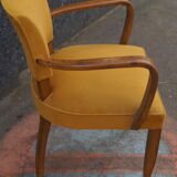 Flatbed bridge chair