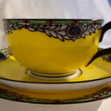 Royal Worcester tea-trio 1918; 2 sets