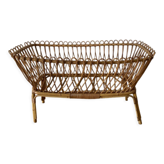 Wicker crib