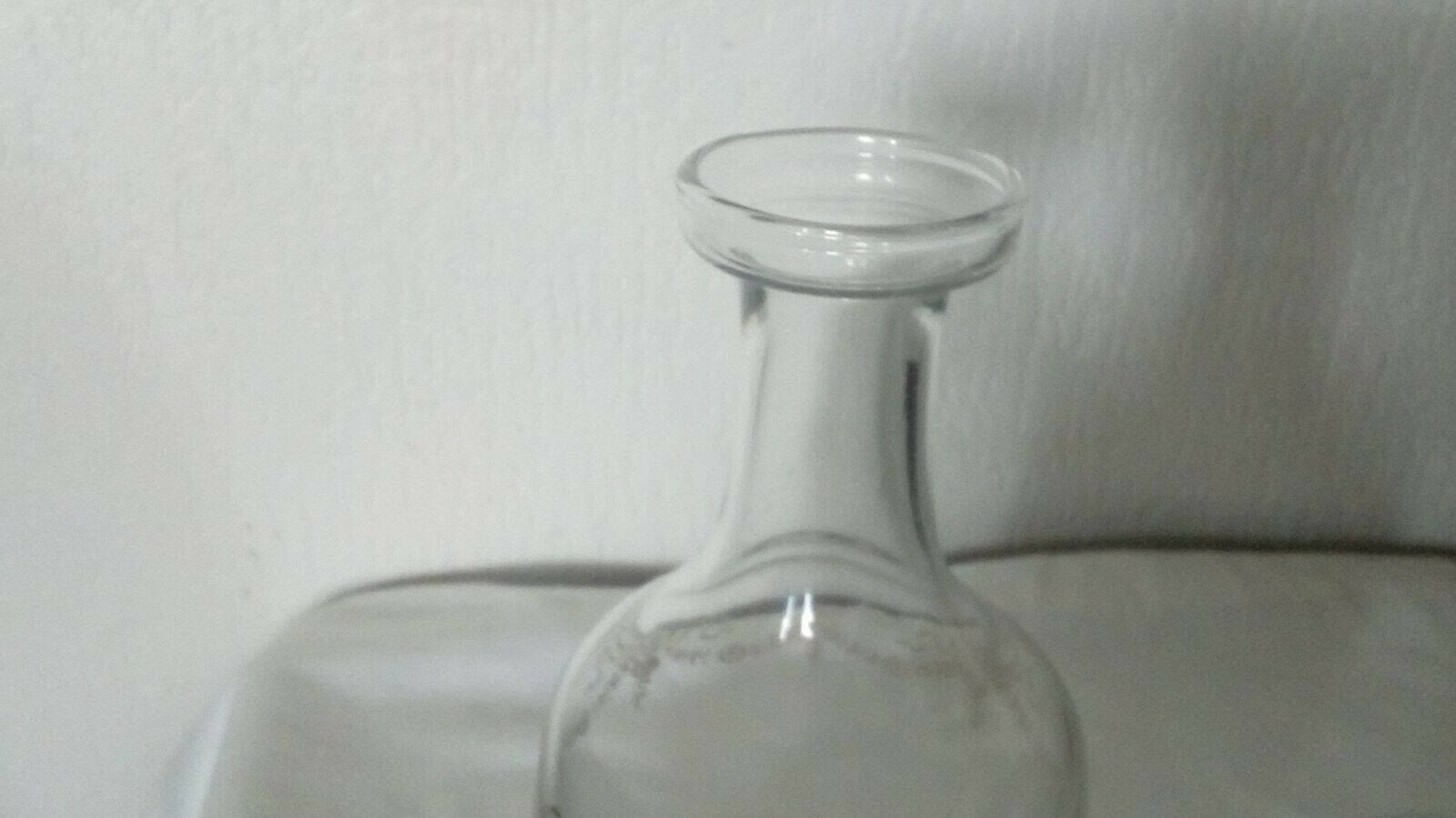 Night service carafe and silver lisere glass louis xvi style