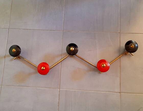 Zigzag Metal Coat Rack