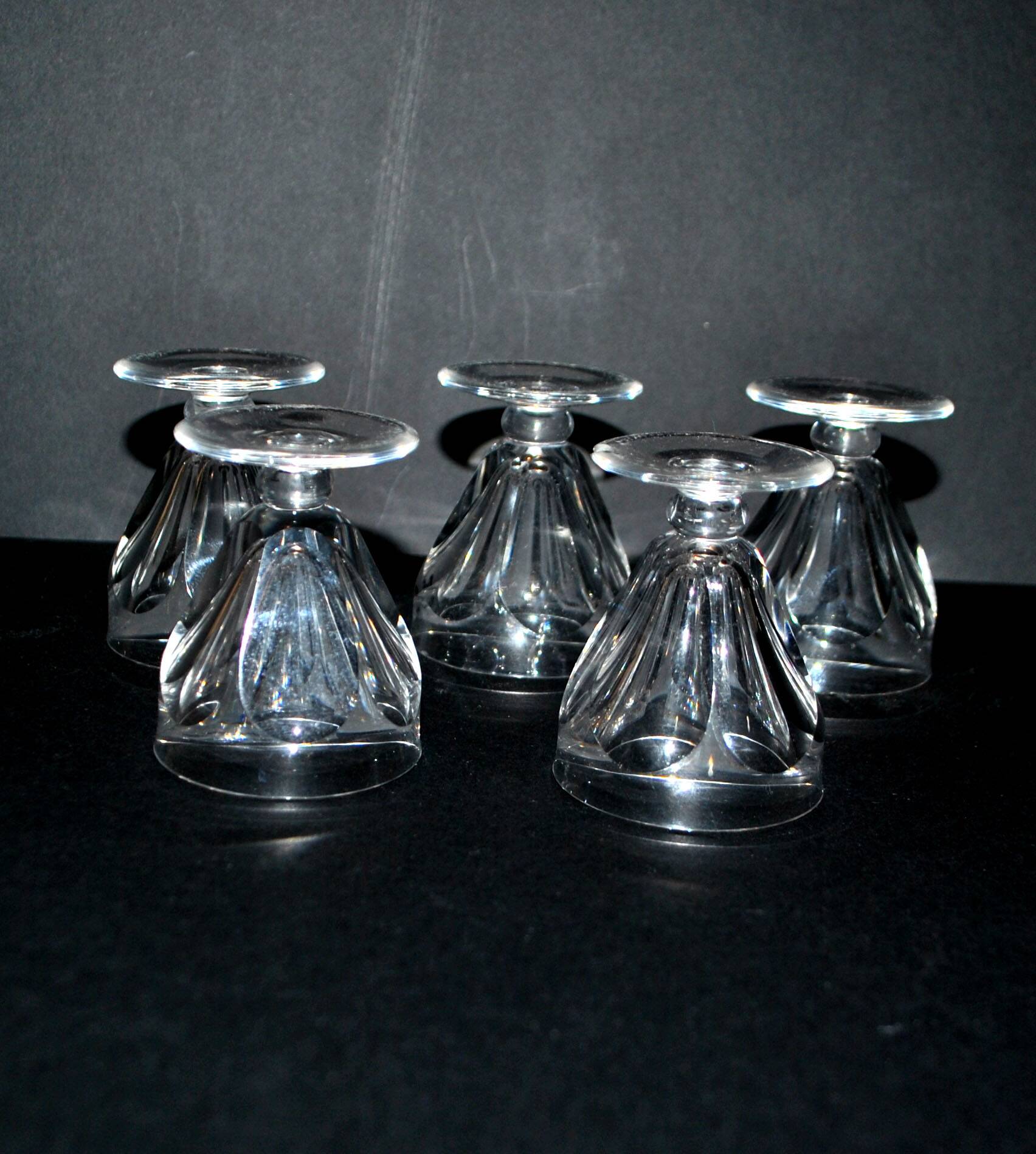 Set of 5 talleyrand liqueur glasses in baccarat crystal 6cm flat ribs harcourt