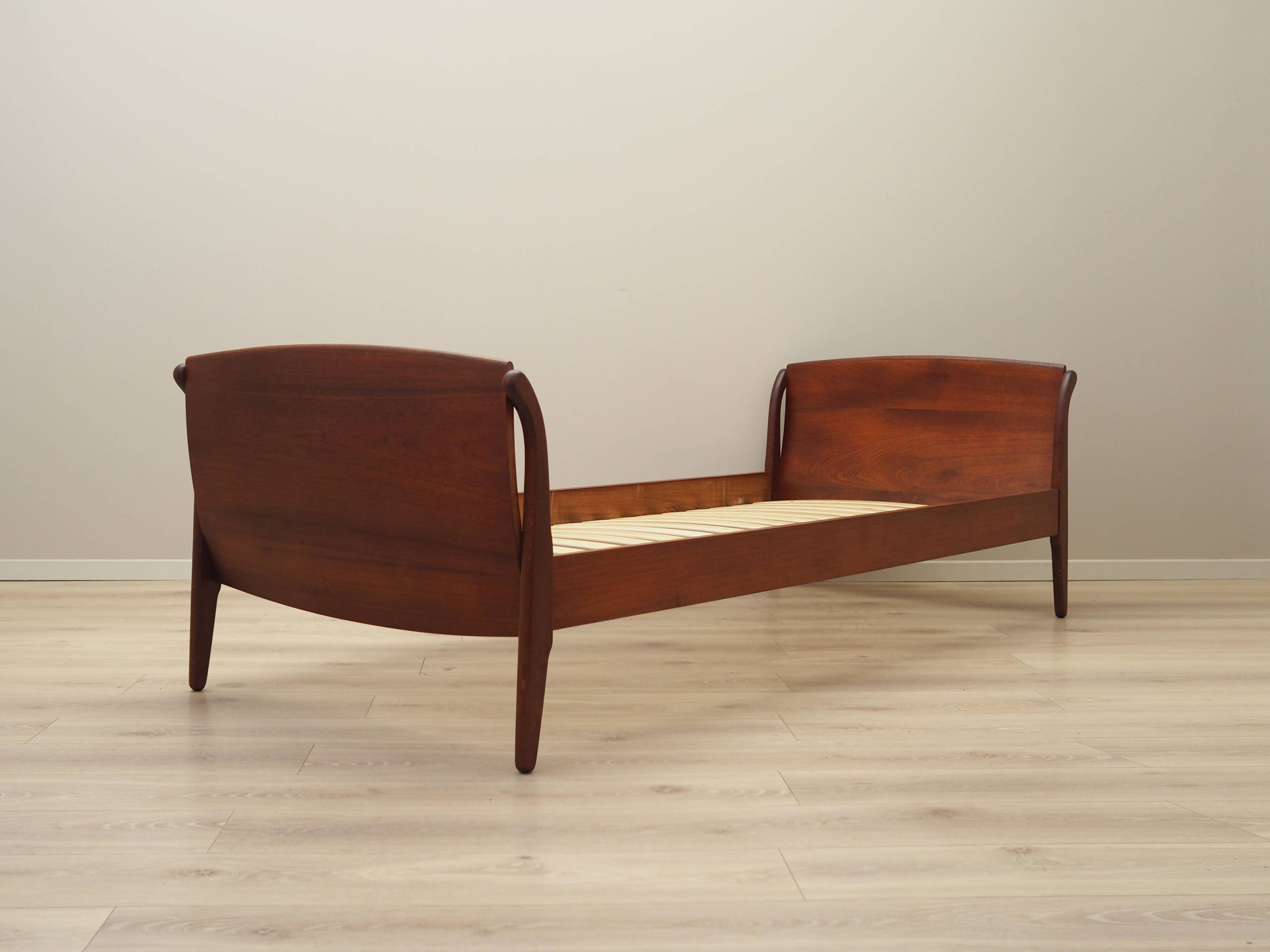 Teak bed, Danish design, 1970s, production: Denmark