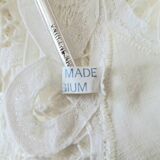 Nappe brodée fait à la main en Belgique