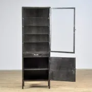 Cabinet de médecine en fer poli, années 1950