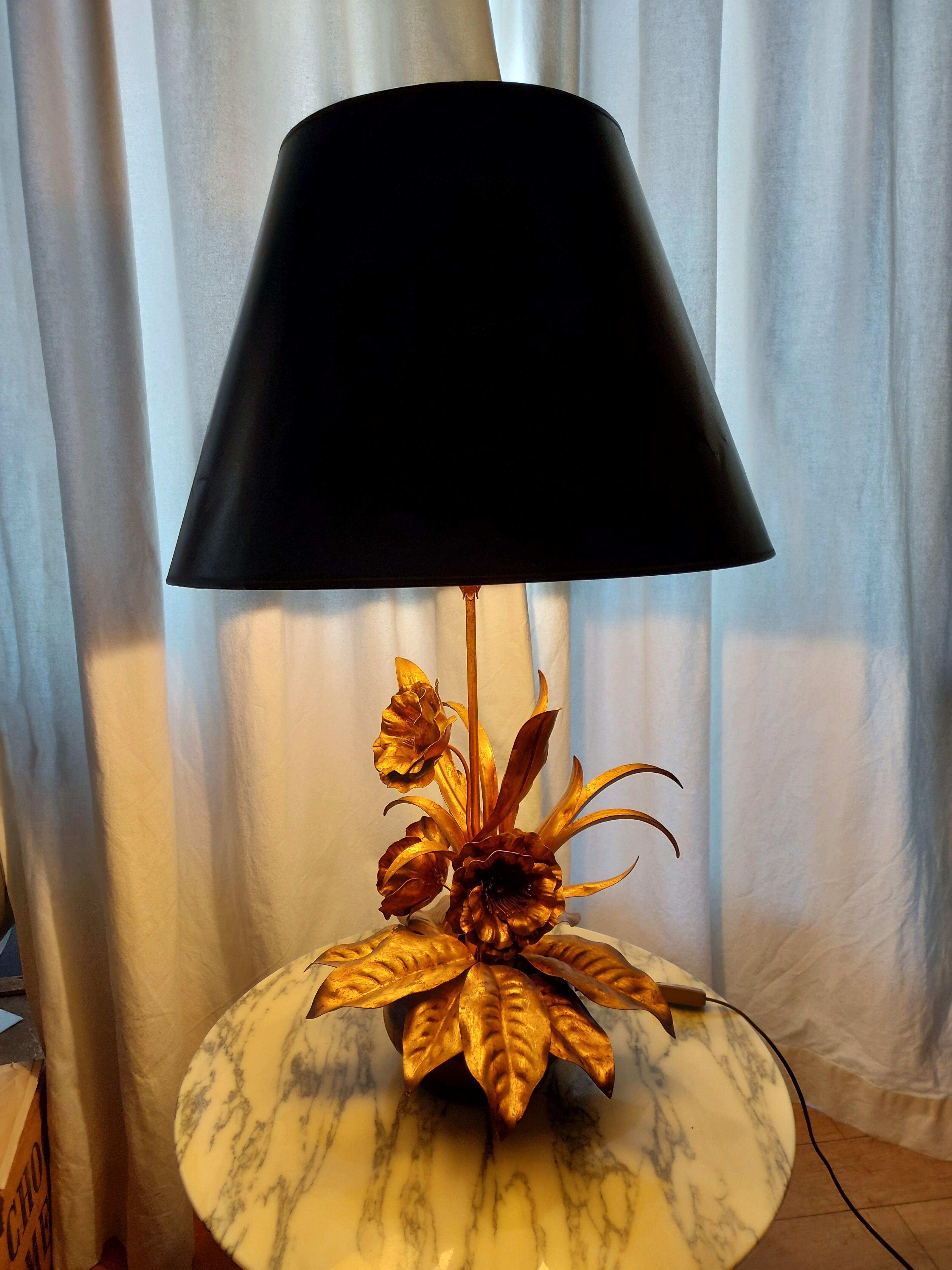 Large lamp, bouquet of vintage anemone flowers, gold metal, Hans Kogl