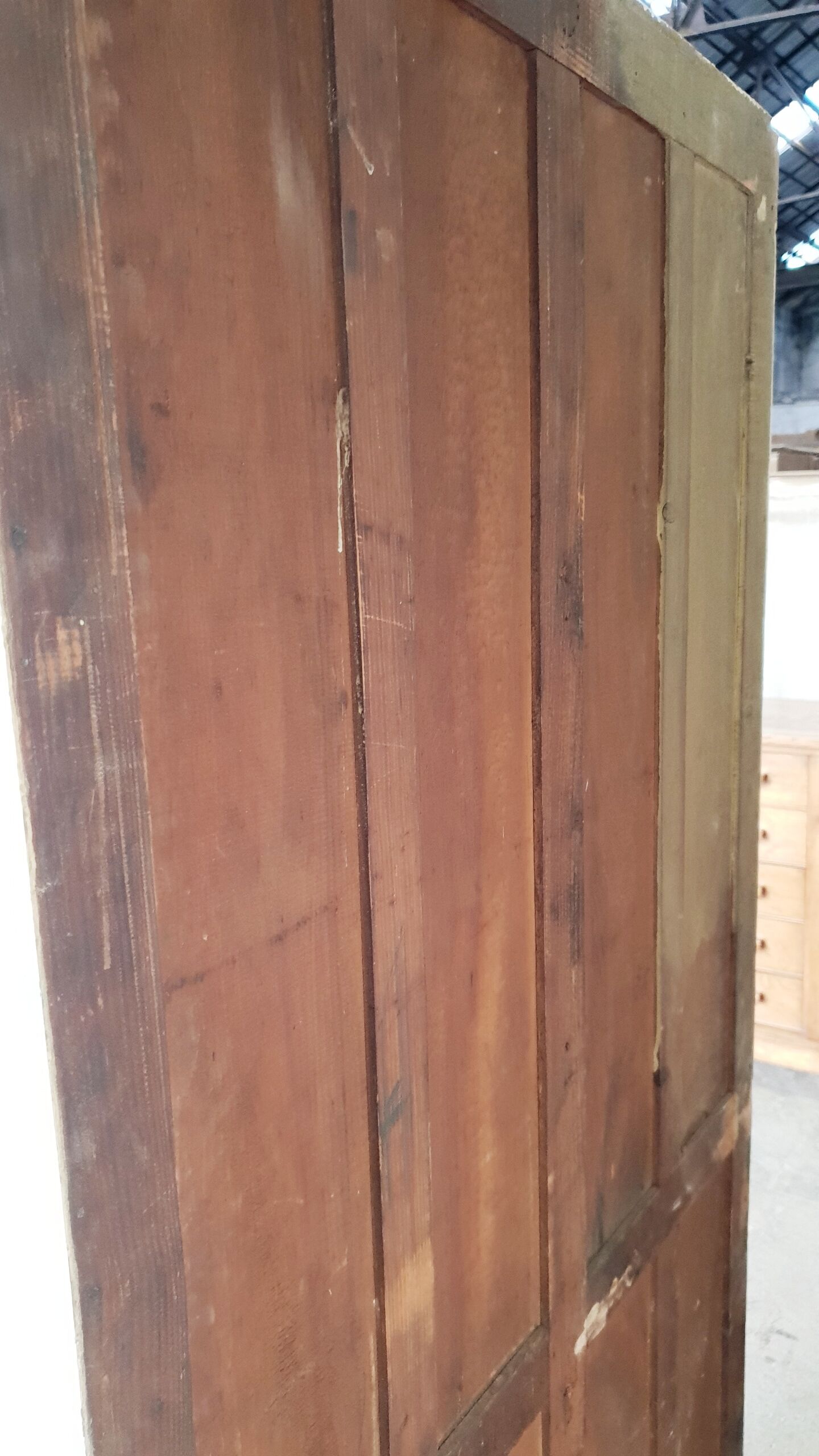 Armoire vintage