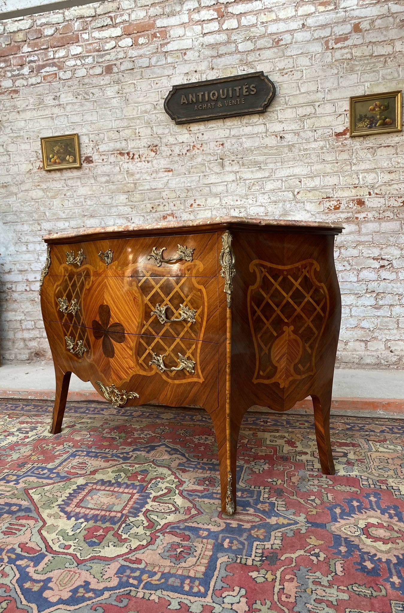 Chest of drawers stamped in marquetry Louis XV style