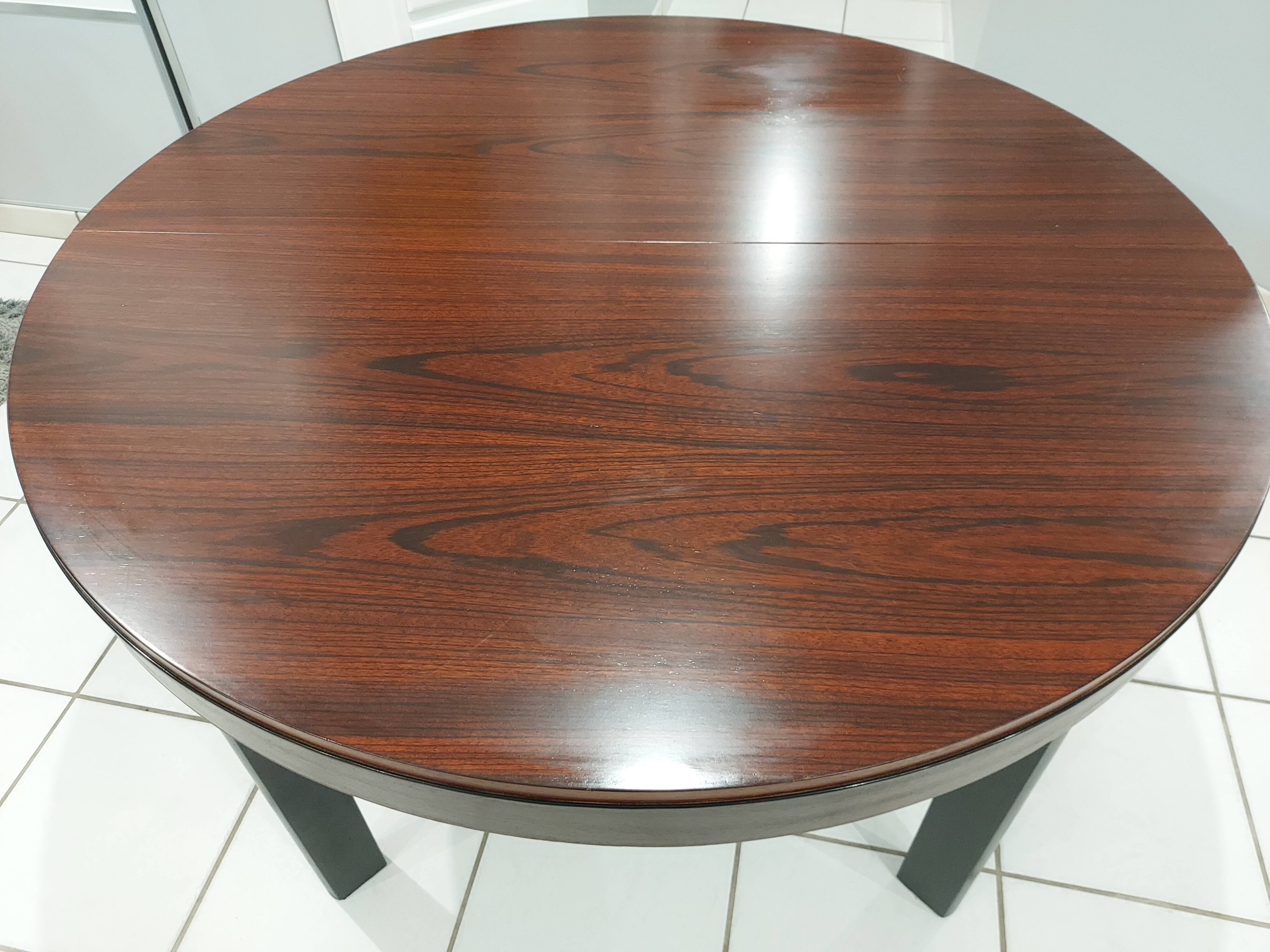 Scandinavian extendable table in vintage rosewood 1970s