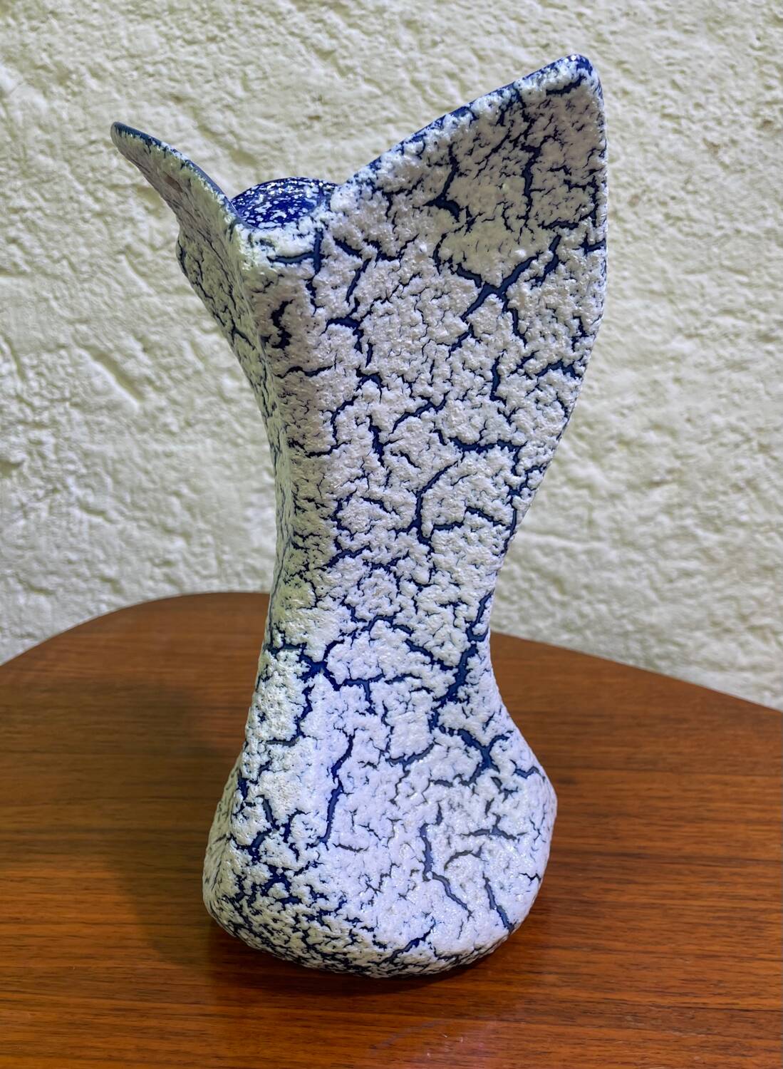 Blue and white crisp vase from the 70s