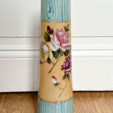 Vase bleu et beige à motif fleurs