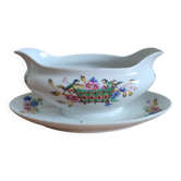 Gravy boat