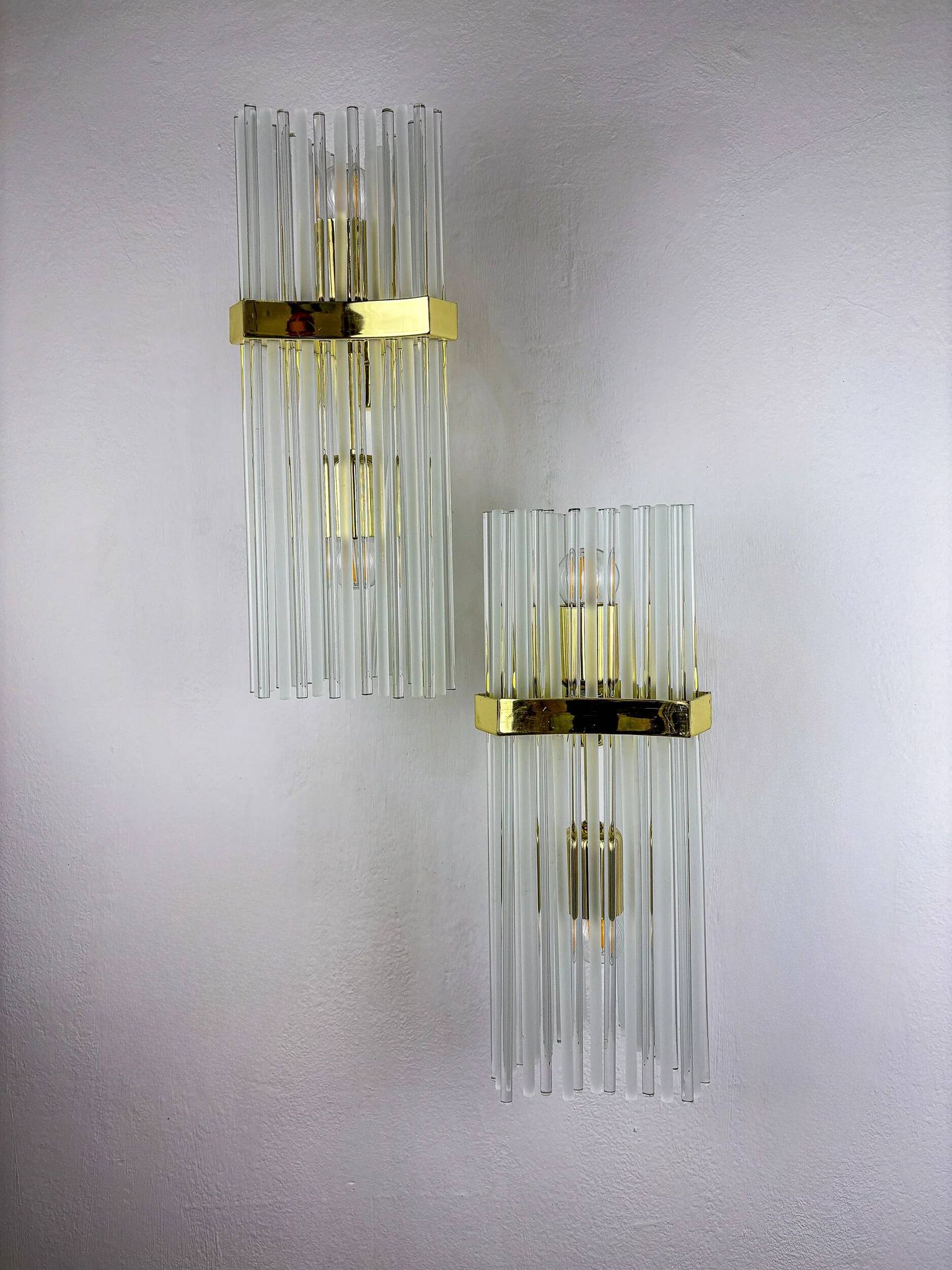 Paire de lampes murales de Sciolari pour Lightolier, vers les années 1970, Italie.