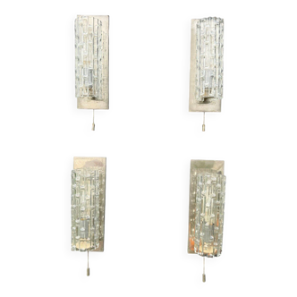 Suite de 4 appliques 1970 en verre givré et métal chromé XXe
