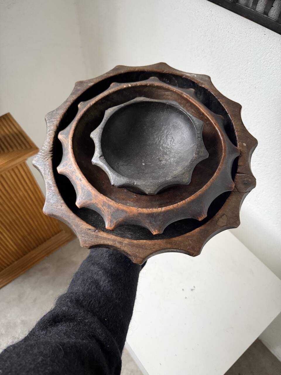 Brutalist wooden dishes, Savoyard popular art.