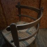 Chaise en bois ancien