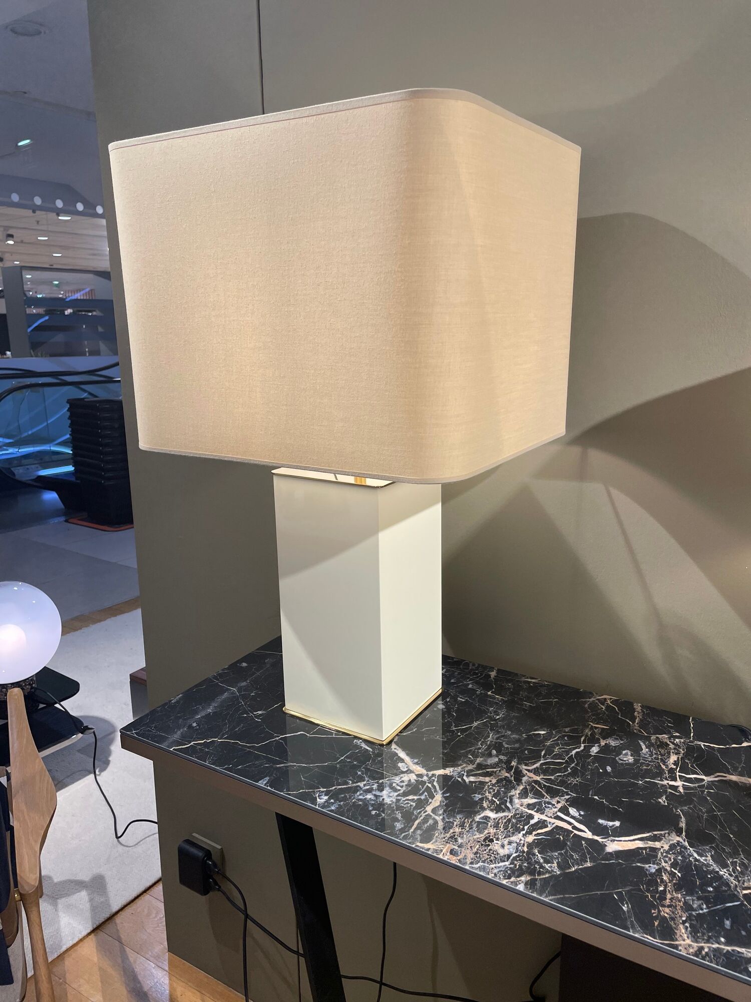 Lampe elysée ivoire